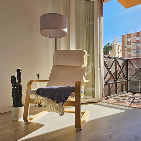 Апартаменты Apartamento Plaza Capuchinos Малага Экстерьер фото