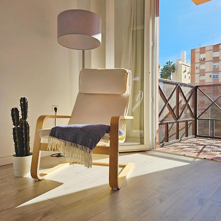 Апартаменты Apartamento Plaza Capuchinos Малага Экстерьер фото