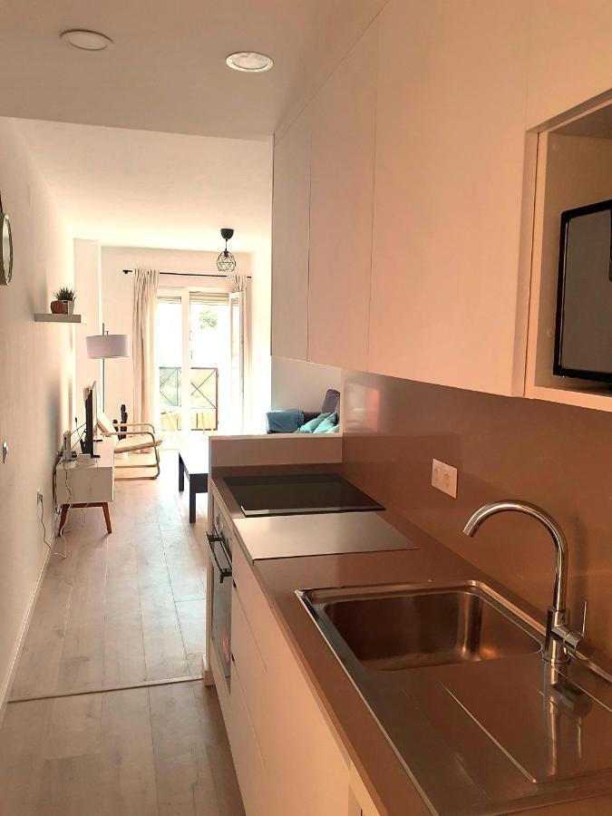 Апартаменты Apartamento Plaza Capuchinos Малага Экстерьер фото